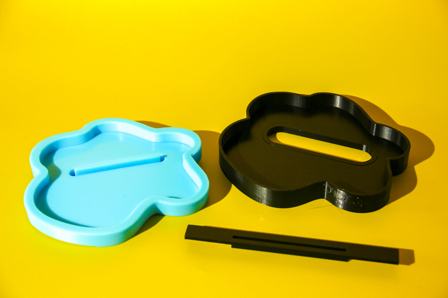 Wavy Mirror Holder Silicone Mould (no.135)