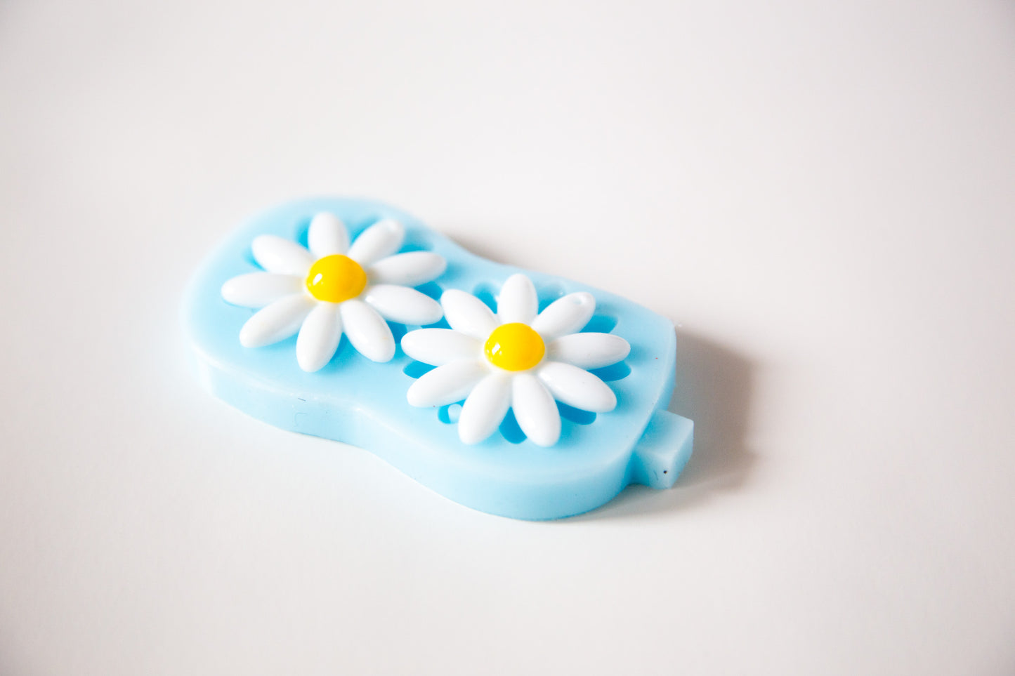 Daisy Flower Charm Silicone Mould (no.160)