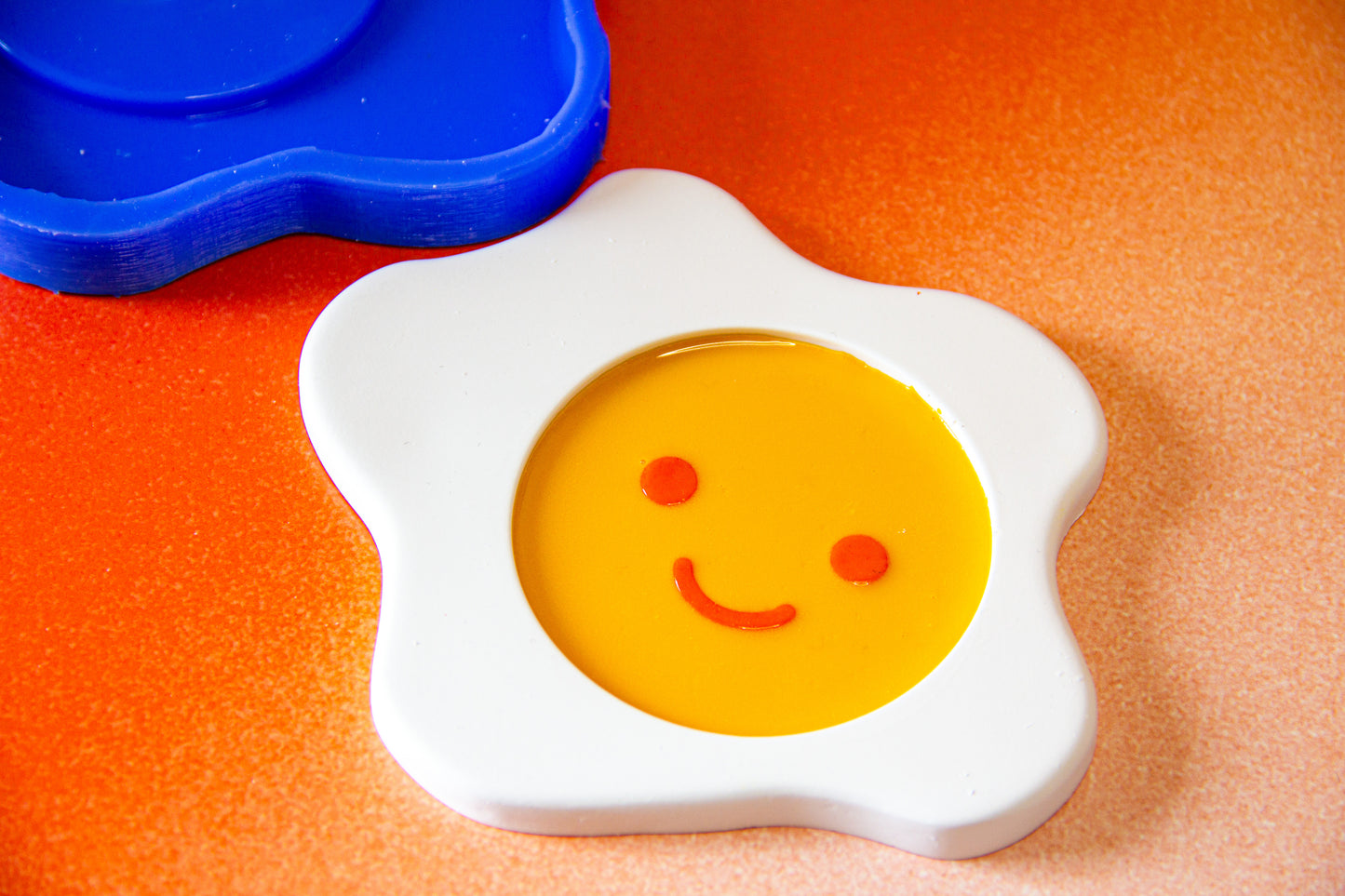 Smiley Sunny Egg Coaster Silicone Mould (no.149)