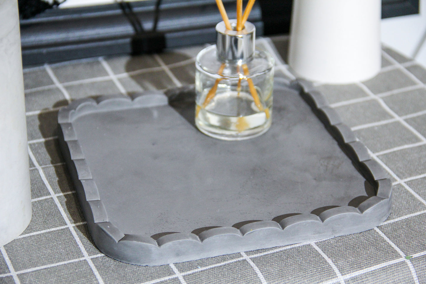 Scallop Edge Square Tray Silicone Mould (no.144)